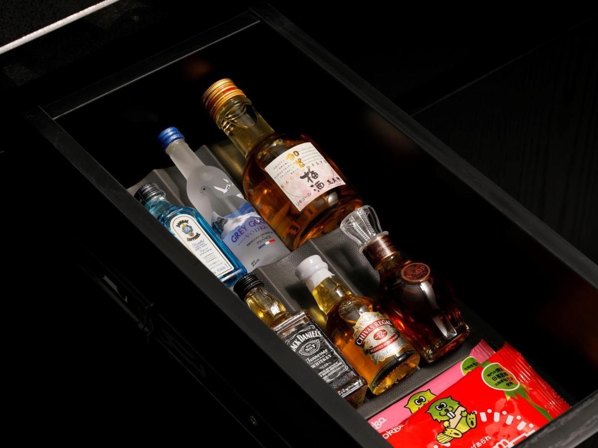 The Hotel Sanraku Kanazawa 21Th December 2022 Open Екстер'єр фото A mini-bar in a hotel room