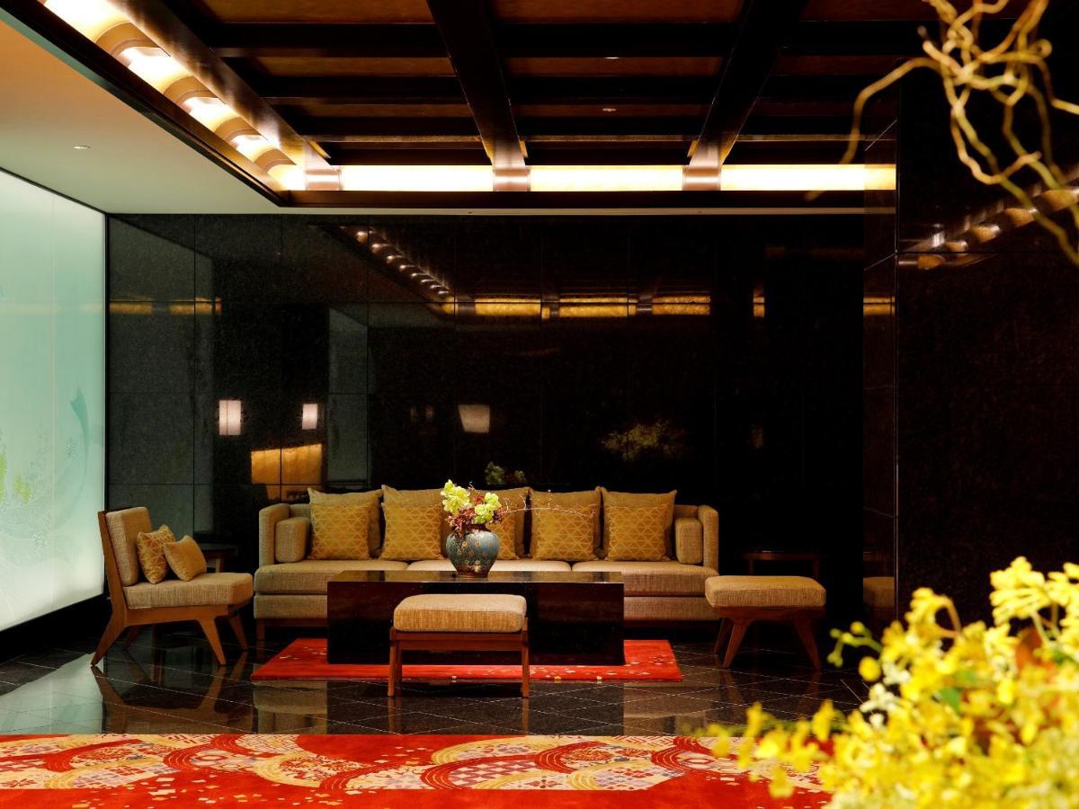 The Hotel Sanraku Kanazawa 21Th December 2022 Open Екстер'єр фото The lobby of the hotel